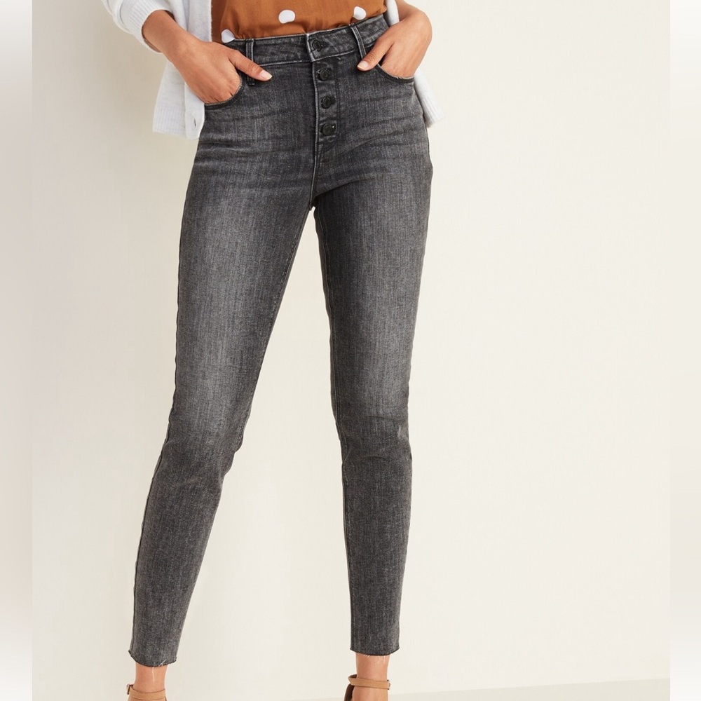 Old Navy Acid Wash Button Up High Rise Rockstar Super Skinny Jeans